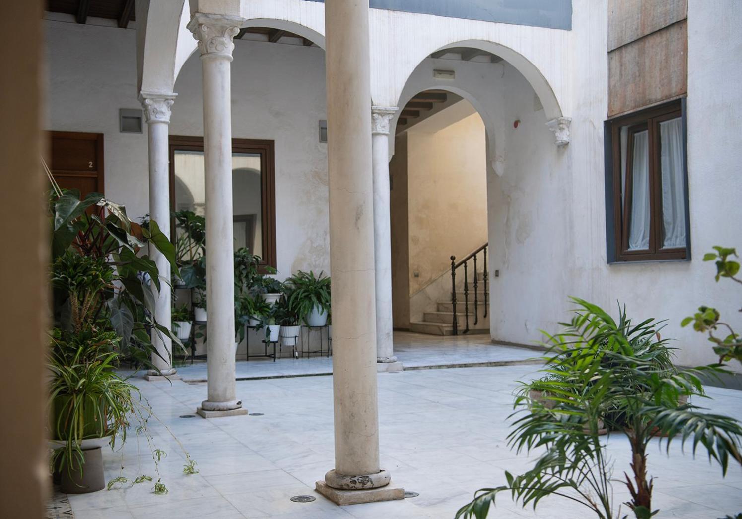 Casa Palacio Bustos Tavera เซบีญา ภายนอก รูปภาพ